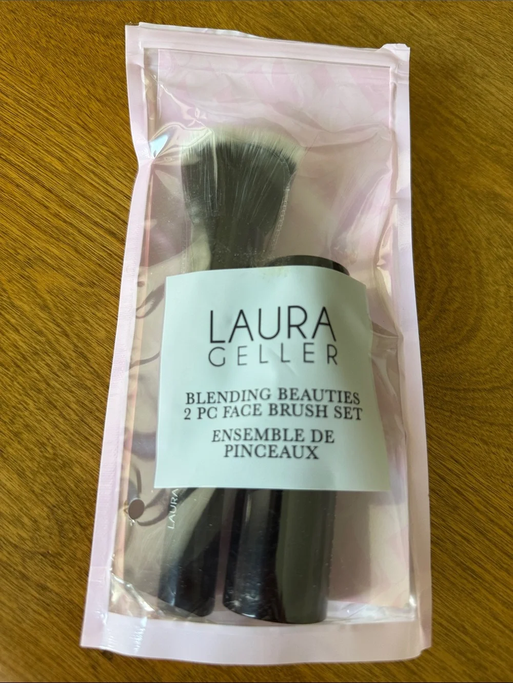 Laura Geller new sold